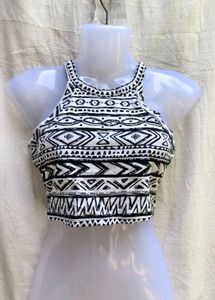 I. CUTE MINI TOP