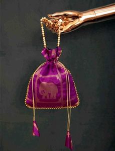 Floral Tassel Pouch