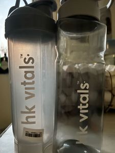 2 HK Vitals protein shakers 💪🏻