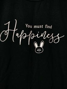 WOMEN&#39;S BLACK TEE