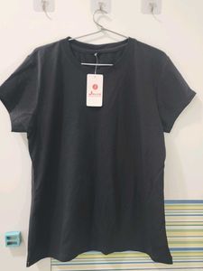 Basic Black Crew Neck Tee