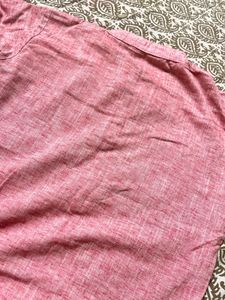 Elegant Pink Embroidered Kurta