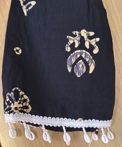 Black &amp; Gold Embroidered Kurti