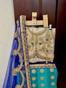 Brand New Gorgeous Embroidered Lehenga Choli Set