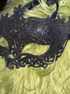 Black Glitter Masquerade Mask