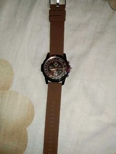 Fashionable Brown Watch