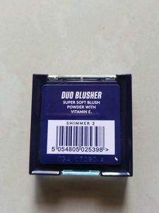 blush powder with vitamin E