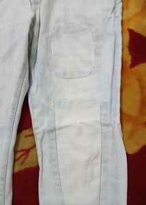 Men&#39;s Patch Design Jeans