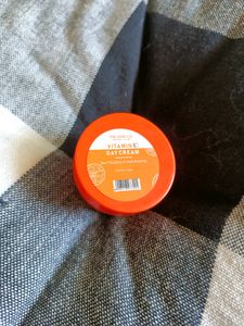 The Love Co. Combo Of 4 Face Cream