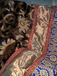 Heavy Embroidery Border Saree With Blouse(Women&#39;s)