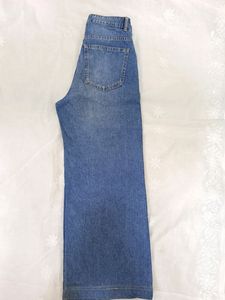 H&amp;M Faded Blue jeans