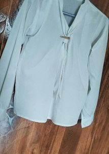 Korean top