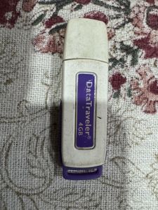 Transcend And Kingston 8GB USB Flash Drive