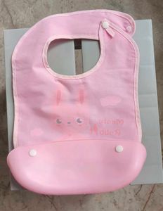 infants printed waterproof bib with crumb tray