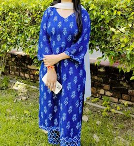 I'm Selling Kurti And Pant