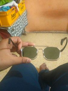 Stylish Silver Frame Sunglasses