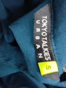 Stylish Teal Button-Detail Top