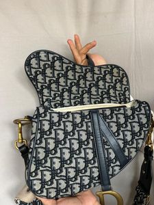 Christian Dior Oblique medium saddle
