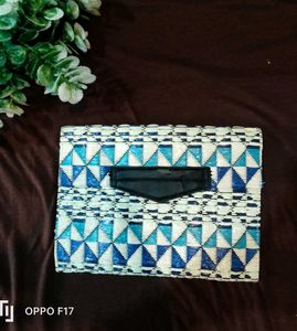 mango clutch