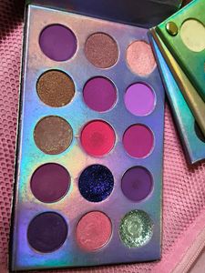 Huda Girl Color Board Eyeshadow Palette