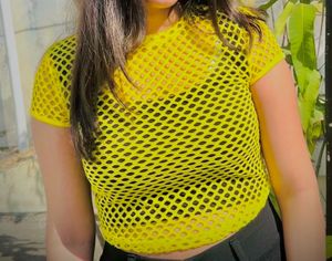 beautiful 4 crop top