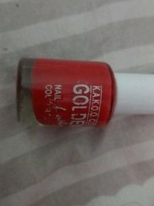Nail Polish (Brown and Red)