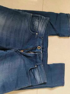 Peter England Denims W32