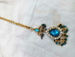 Necklace &amp; Earring Set