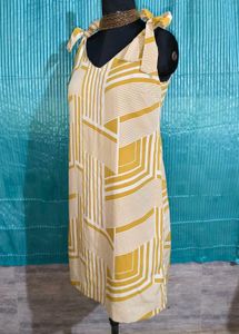 Size M🎁Buy 2 Get 1 Free🎁Mustard Showroom Dress