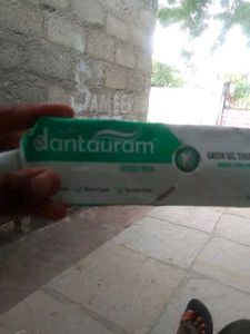 Green Gel Tooth Past 150gm