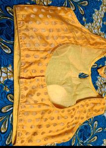 Ethnic Saree &amp; Blouse Set