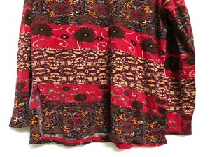 V Neck Printed Red Top