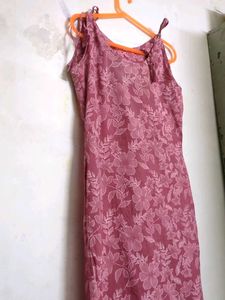 Women Sleeveless Kurti