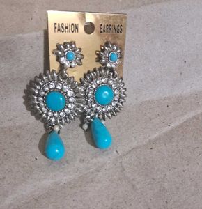 💙 Blue Stone Drop Earrings – New & Stylish 💙