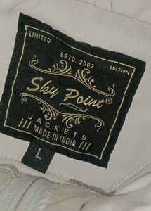 This is a brand new jacket, used once.