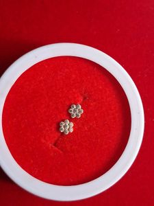 Cute Flower Stud Earrings Gold