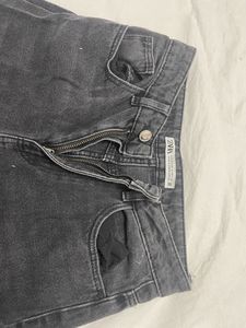 Zara Jeans