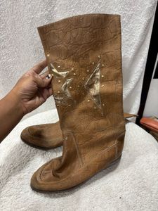 Brown Star Boots