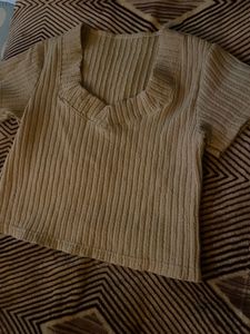 Thick Crepe Beige Crop Top.
