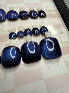 Cat Eye Press On Nails 4 Ur Beautiful Toes- Legs