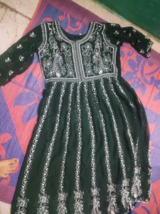 Elegant Green Embroidered Kurta