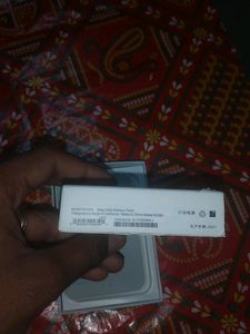 I PHONE Bettry Pek