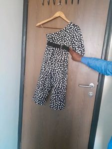 Polka Dot One-Shoulder Jumpsuit