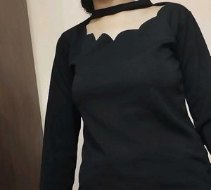 TWO STYLISH TOP COMBO