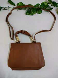 Brown Casual Slingbag (Women&#39;s)