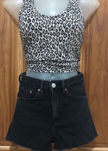H&M Black Shorts