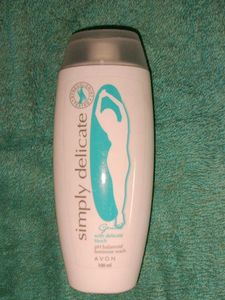 pH Balanced Feminine Wash