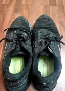 Red Tape Sports Shoes