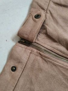 Stylish Reserved Suede Skirt - 24&#34; Waist, Elevate
