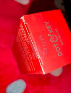 Dot &amp; Key Strobe Cream